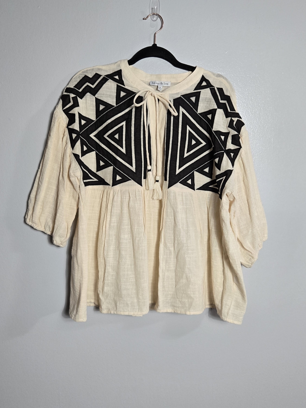 See and Be Seen Cream Cotton Geometric Embroidered Tie Neck Peplum Blouse Size M
